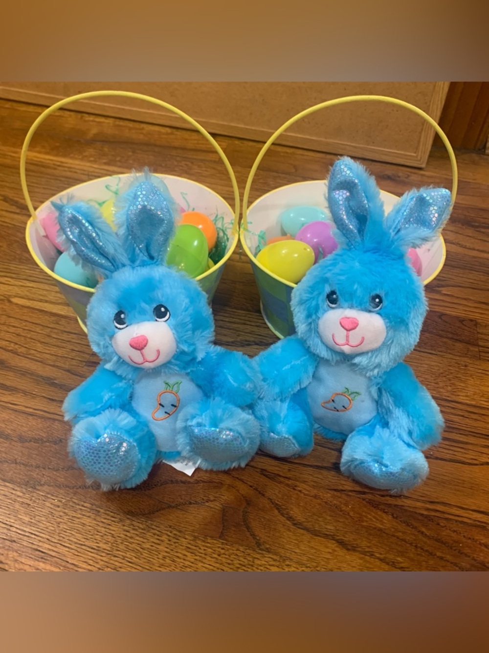 9” Plush Blue Easter Bunnies w/ 2 Metal Easter Baskets Checkered Floral Flower